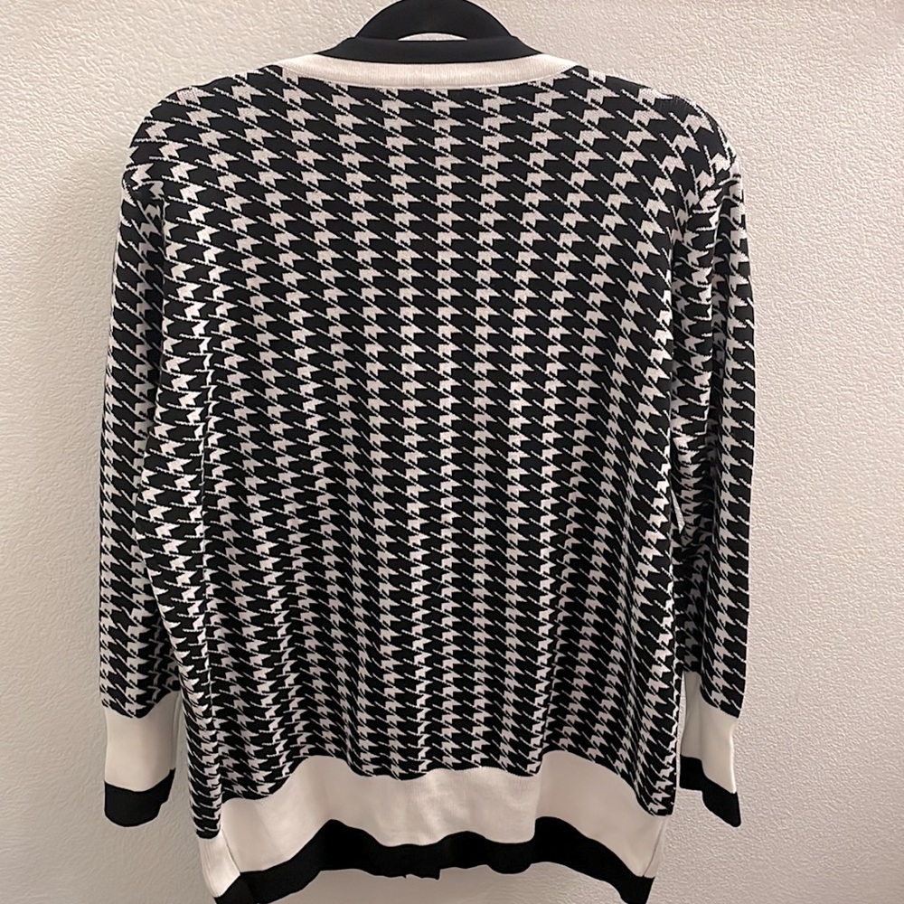 Commense Leisure Houndstooth Oversized Knit Cardigan - Picture 4 of 6
